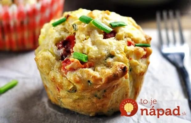 Slané muffiny s mozzarellou a rajčinami