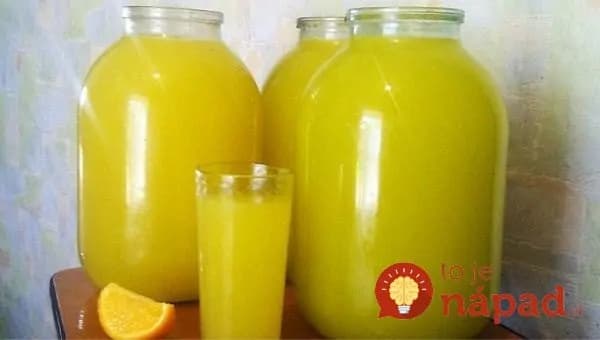 9 litrov zo 4 pomarančov. Vyrobte si domáci pomarančový džús!