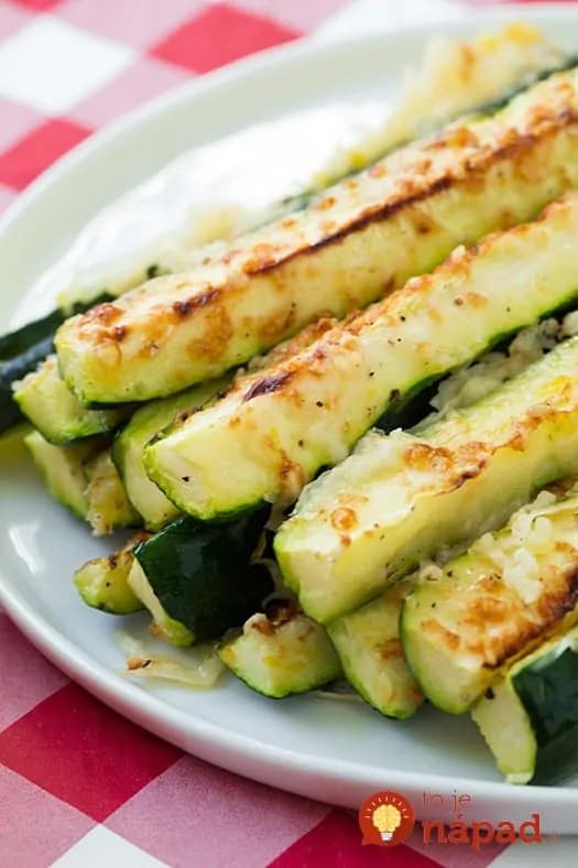 Fotopostup: Cuketové hranolky so syrom a cesnakom