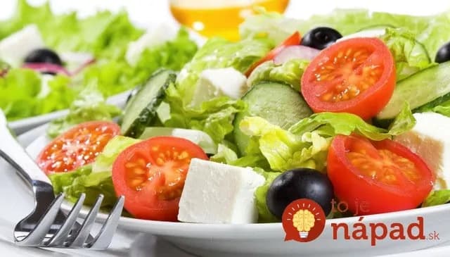Ľahký šalát s balkánskym syrom