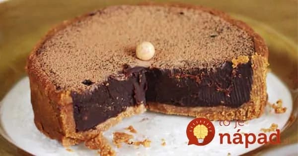 Video: Nepečená čokoládová torta z 5 ingrediencií