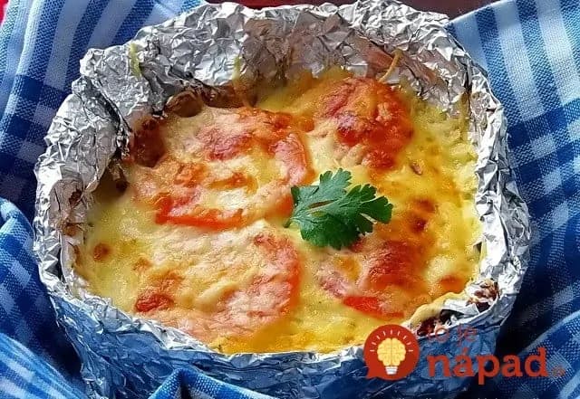 Jemné kuracie kúsky so smotanou, syrom a zemiakmi