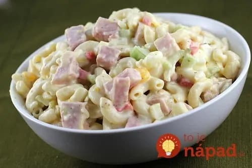 Ľahký cestovinový šalát s jogurtovou zálievkou