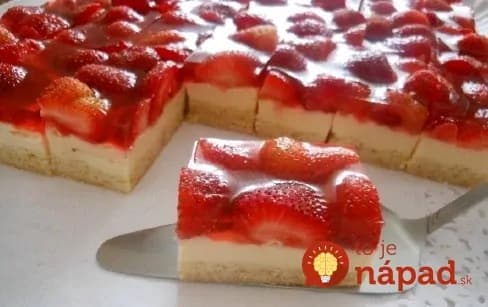 Fantastický jahodovo-smotanový koláč