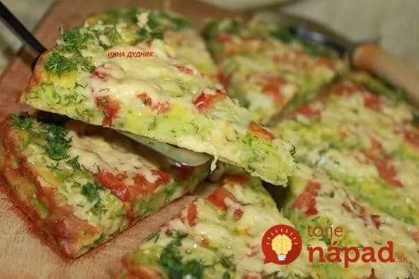 Perfektná letná pochúťka: Ľahký cuketový koláč!