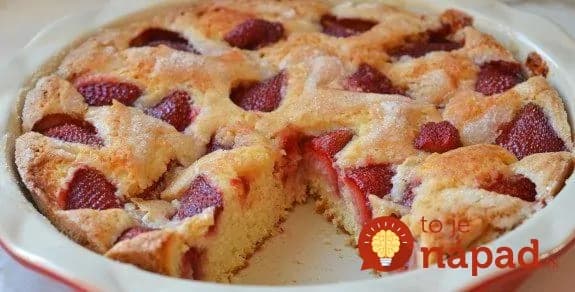 5-minútový kefírový koláč s ovocím