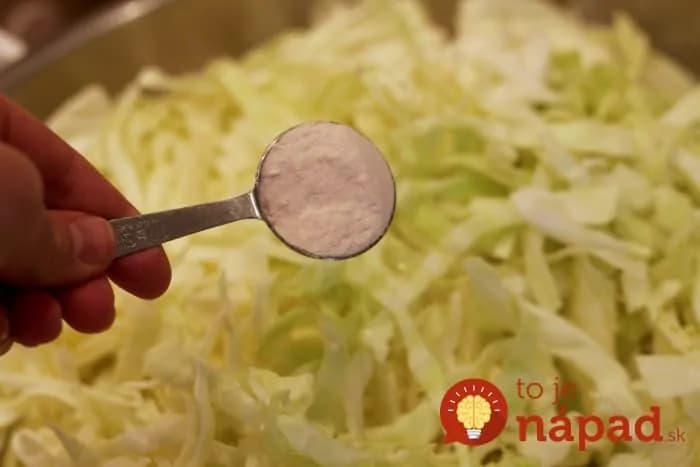 Tipy, vďaka ktorým kyslá kapusta vydrží dlhšie a nezmäkne