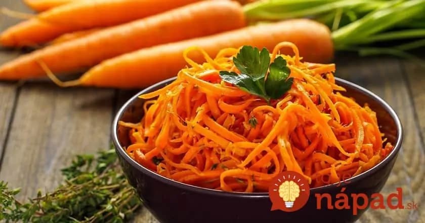 Chrumkavý mrkvový šalát v sladko-kyslom náleve!