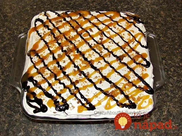 Rýchly tvarohový koláč s orechmi bez pečenia: Túto pochúťku máte hotovú za 20 minút!