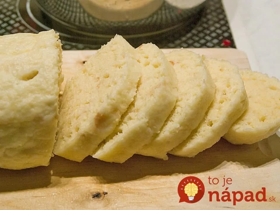 Bez kvásku: Najlepšie cesto na domácu knedľu, ktorá sa vždy vydarí!