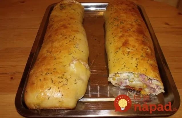 Pizza závin pre návštevy: Neriešim obložené chlebíky ani jednohubky, všetci pýtajú len toto!