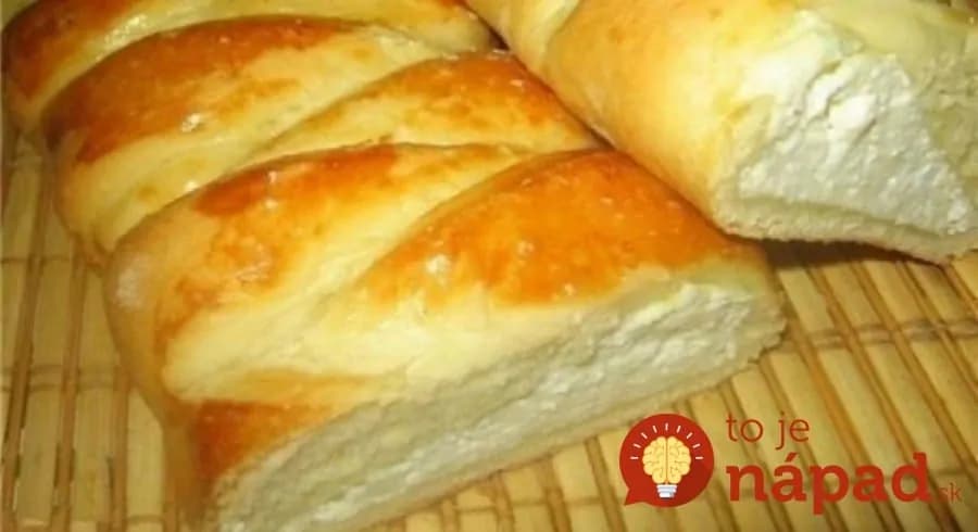 Recept na tento tvarohový závin je náš rodinný poklad: Je z magického cesta, ktoré vám narastie priamo pred očami!