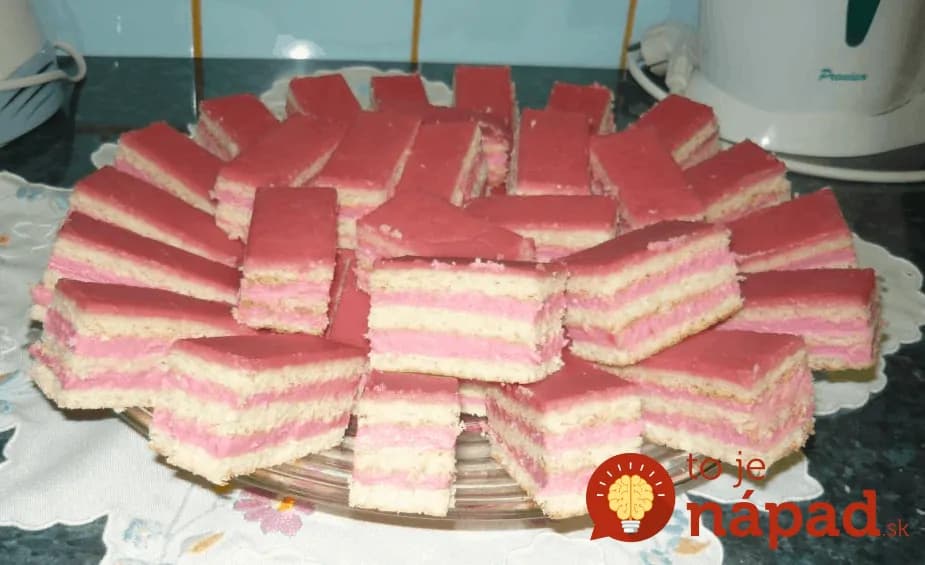 Ak z luxusnej cukrárne: Excelentné punčové rezy na veľkonočný stôl!