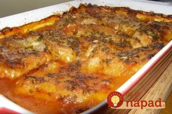 Maďarské obrátené rezne v jemne pikantnej omáčke: Geniálne papanie, ktoré viete pripraviť za pár minút!