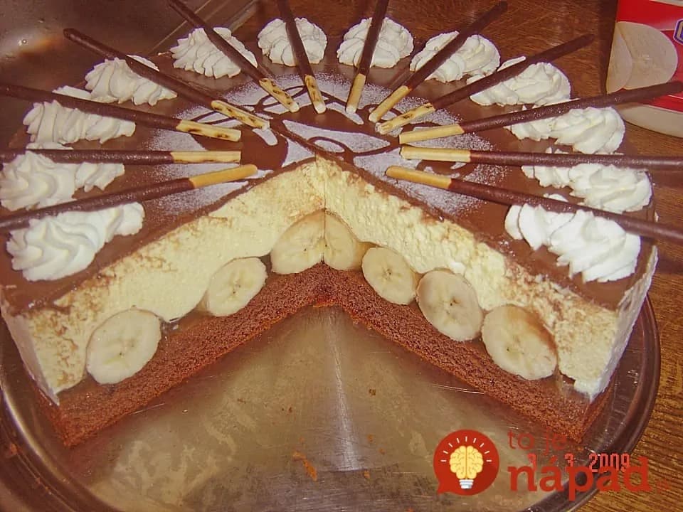 Rýchla torta „Opička“: Božská dobrota s banánmi a luxusným krémom a hlavne ju viete rýchlo pripraviť!