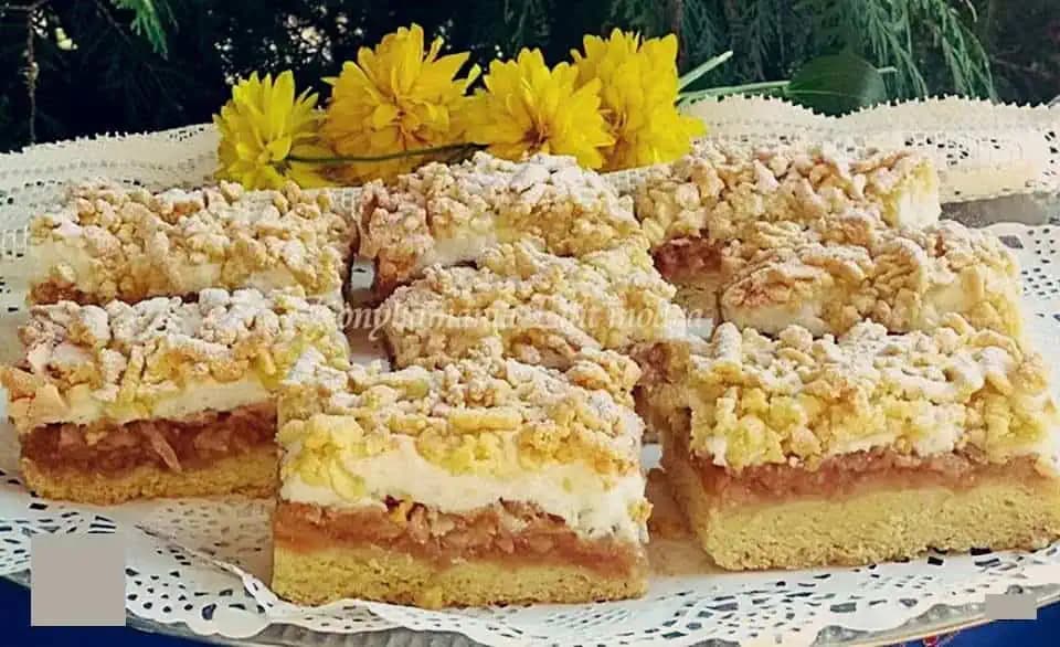 Strúhaný jablkový koláčik zo starých čias: Je úžasne krémový a pritom doň nejde smotana ani tvaroh!