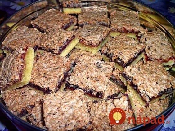 Aj keby neboli napečené linecké a perníčky, toto na sviatky nemôže chýbať: Štedrovečerný koláč našej prababky!