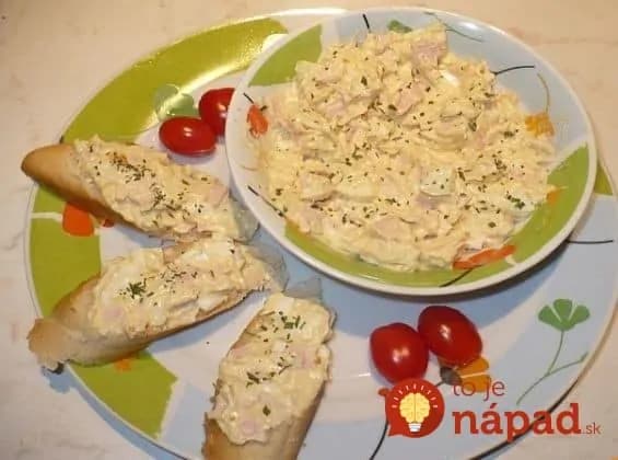 Pekelne dobré pomazánky (nielen) na chlebíčky: S týmto zmizne aj pečivo zo včera, 5 minút a môžete natierať!