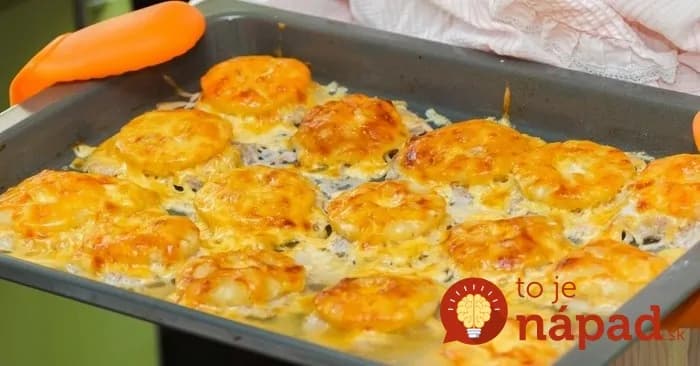 Výborné zapekané karé so syrom a kyslou smotanou podľa receptu mojej svokry: Chvíľka roboty a je šťastná celá rodina!