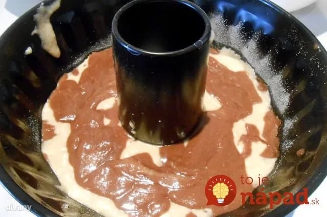 Bábovka pani prezidentovej: Tak úžasná, že ju robím namiesto zákuskov – tajomstvo sa ukrýva vo vnútri!