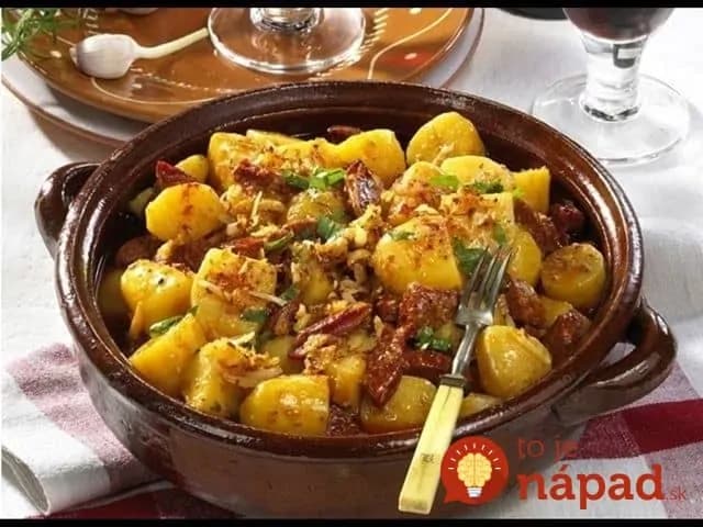 Roľnícke zemiaky: Fantastický obed alebo večera „čo kuchyňa dá“ -za lacný peniaz a výsledok skrátka úžasný!