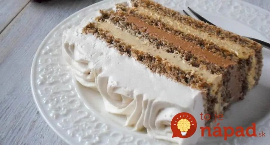 Orechové rezy s cappuccino krémom, kávovým krémom a smotanou: Keď ho nakrájate, na ostatné zákusky sa hneď zabudne!