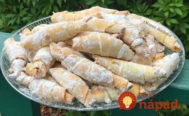 Zázračný recept na jemné rožteky z kyslej smotany: Vyskúšajte ku káve alebo čaju, sú neprekonateľné!