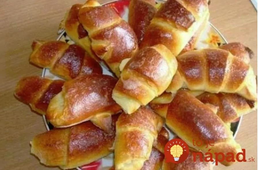 Mäkučké plnené rožky, ktoré ani minútu nekysnú: Každému odporúčam dávku zdvojnásobiť, sú fantastické!