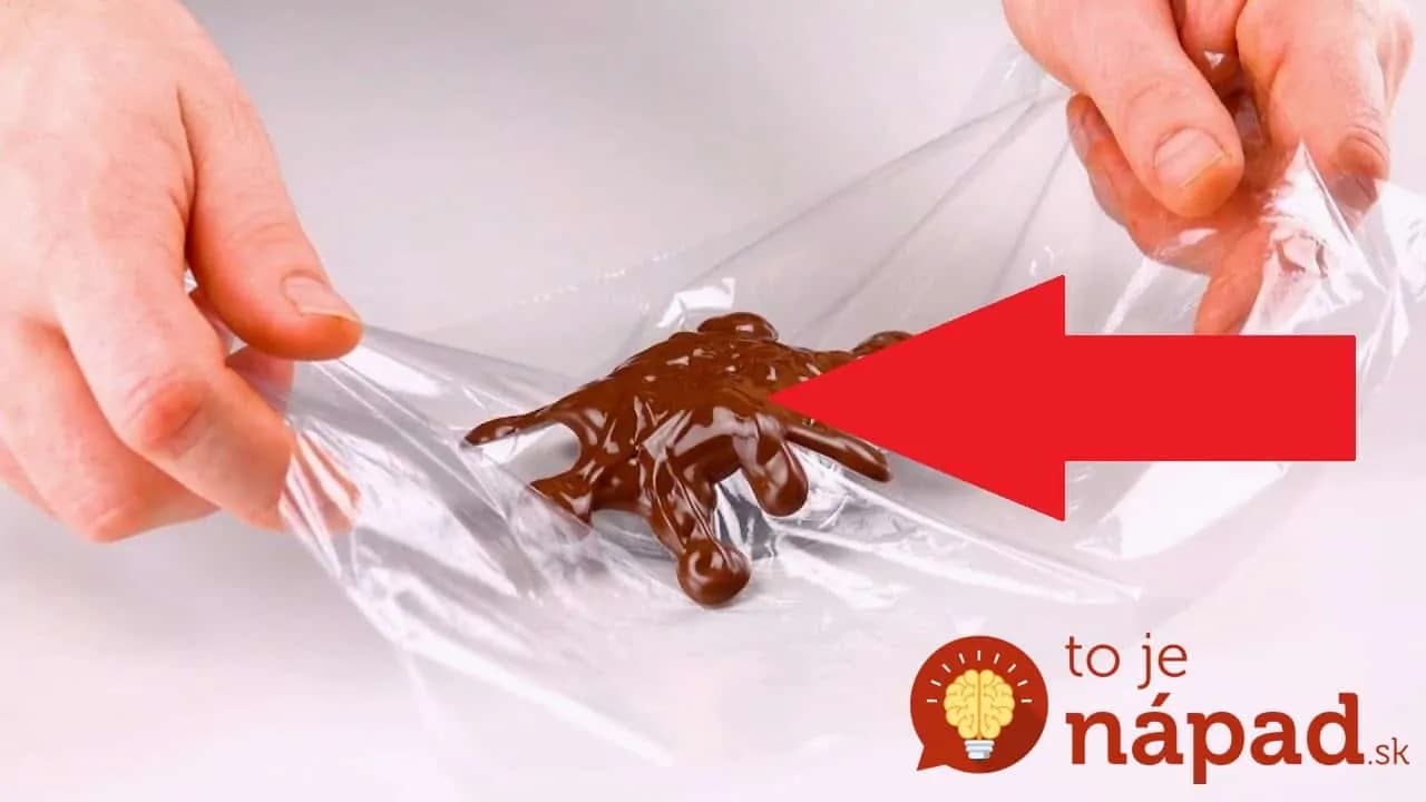 Potrebujete len roztopenú čokoládu a fóliu: Čo z toho o pár minút vznikne ohromí všetkých vašich hostí – je to úžasný nápad!