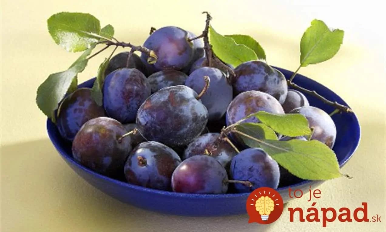 Slivkový koláč s posýpkou a tvarohom – najlepší slivkáč na svete: Kým sú slivky, určite ho skúste – chutí fantasticky!