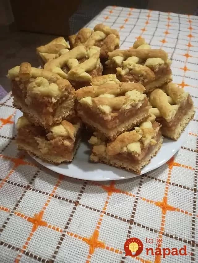 Starodávny recept na jablkový mrežovník: 30 minút a rozvoniava celá kuchyňa – nikdy sa neomrzí!