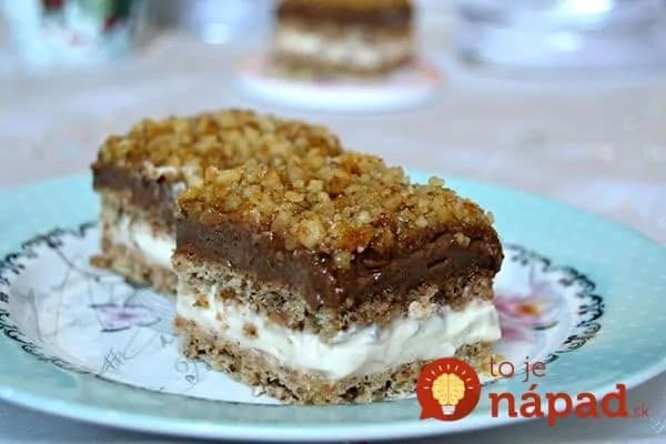 Orechový zákusok s mascarpone citrónovým krémom: Toto je najväčší hit na každej jeden oslave – objednáva si ho celá rodina!