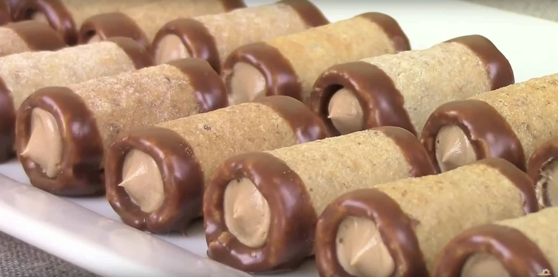 Parížske trubičky podľa Helenky – prudko návykové: Túto fantastickú dobrotu budete chcieť nielen na Vianoce!