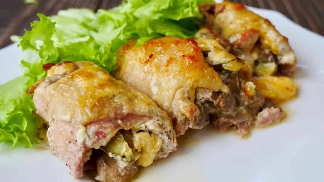 Plnené kuracie závitky: Fantasticky chutná bleskovka, ktorú budete milovať!