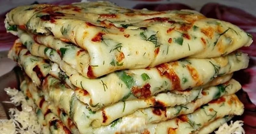 Lacné palacinky na vode: Sú fantasticky mäkké a úplne bez mlieka – večera skoro z ničoho na 4 kroky!