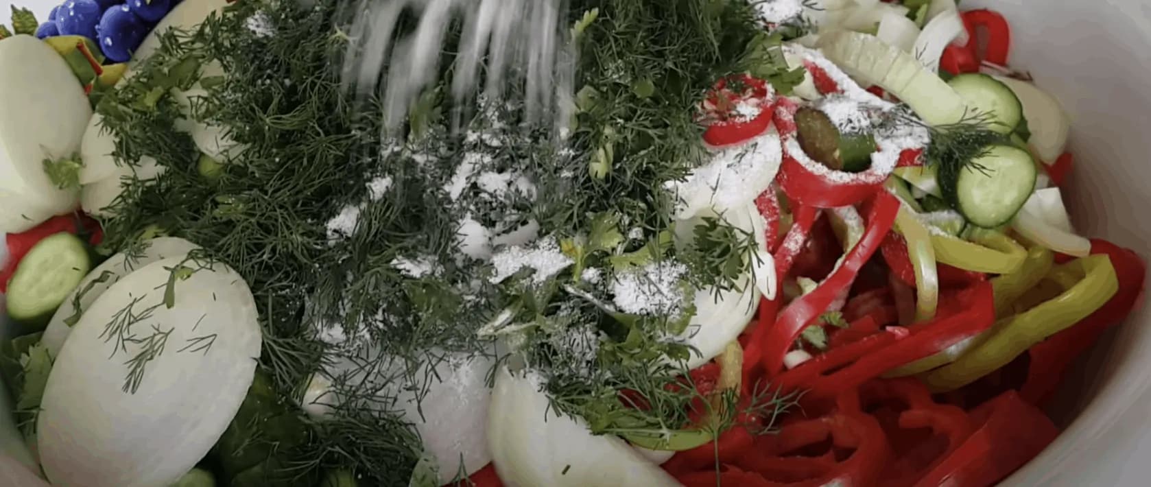 Zabudnite na šaláty: Tento NÁPAD z obyčajnej čínskej kapusty ospevujú aj najväčší mäsožravci – vyzerá a chutí neskutočne!