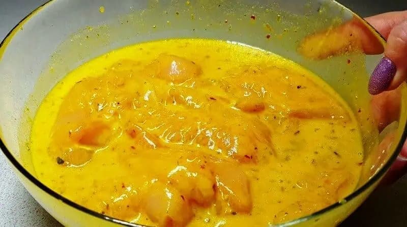 Tento týždeň varím už tretíkrát a stále nemáme dosť: Chutnejšie kuracie kúsky ste nejedli – tajomstvo je v tejto marináde!