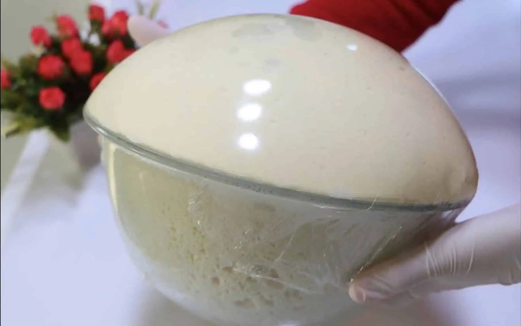 ZÁZRAČNÉ cesto z vody na všetko pečivo: Buchty z neho sú ako bavlnka – veľmi hospodárny recept bez vajec, mlieka aj masla!