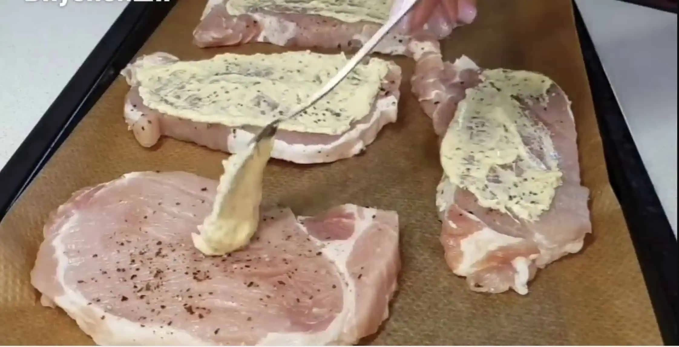 Vynikajúce rezne na horčici