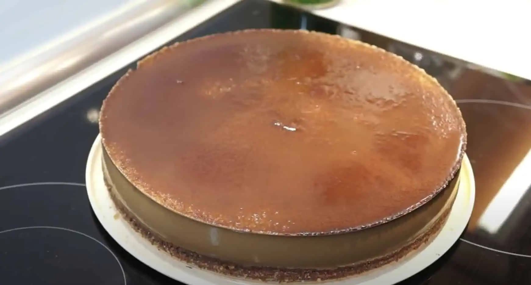 Kávový a čokoládový koláč, bez rúry a veľmi jednoduchý na prípravu: Má taký úspech, že rozdávam recept celej rodine!