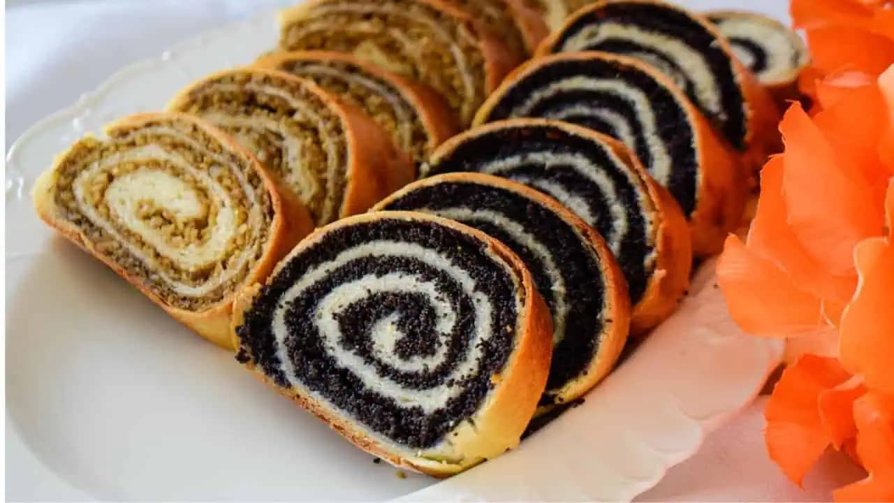 Bleskový orechový a makový závin BEZ kysnutia: Pár minút a rozvoňajú celú kuchyňu!