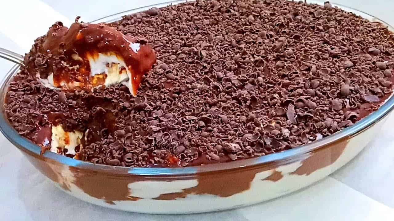 Dvojfarebná pribináčik maškrta s piškótami: 5 minút na prípravu a deti ani nespoznali, že nejde o originál!