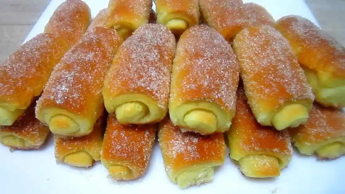 Týchto sladkých roliek sa nikdy neprejeme: Sú také dobré, že si ich rodina pýta každý víkend!