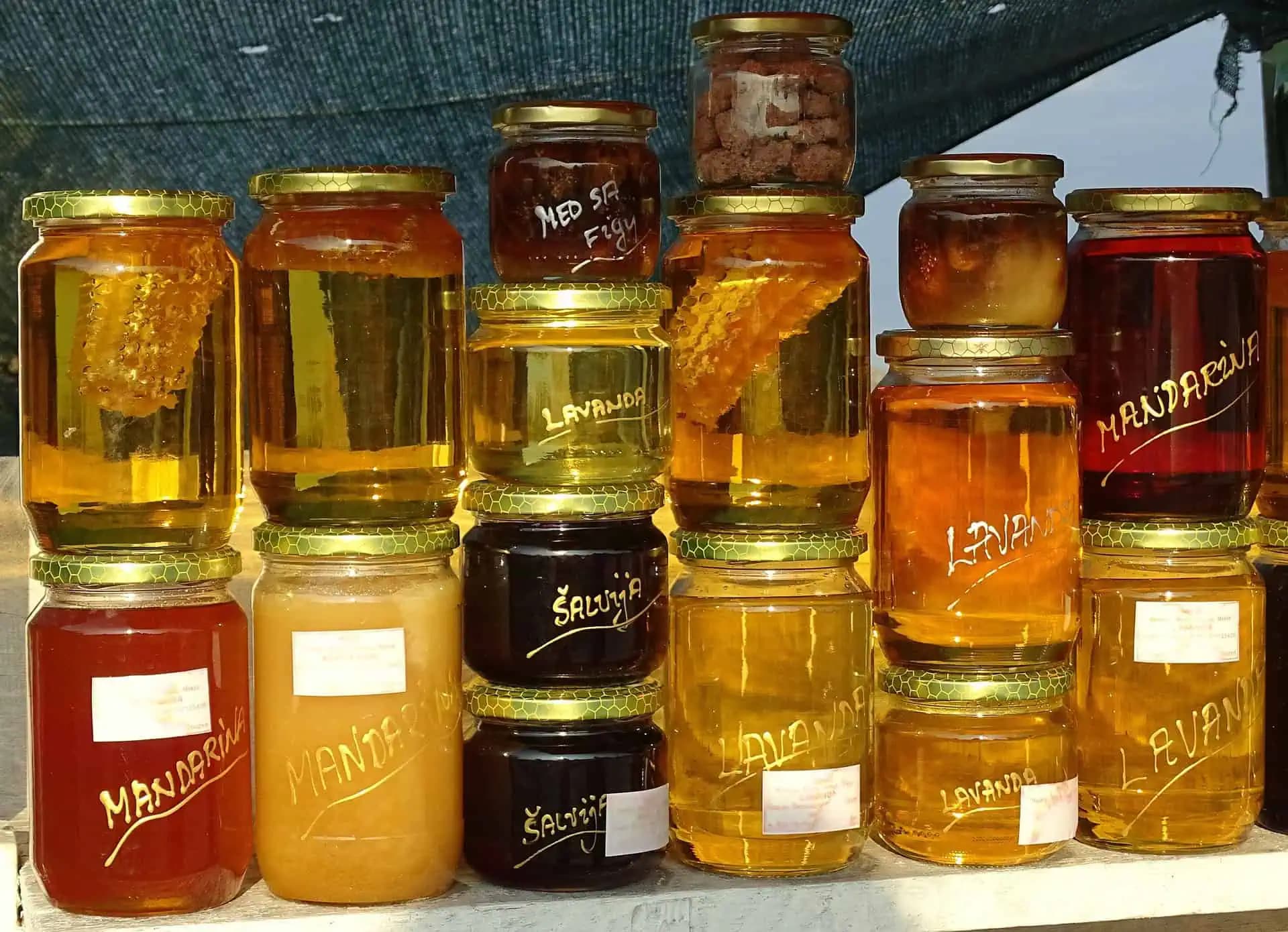 Med a kurkuma je najsilnejšie antibiotikum: Napíšte si tento recept a zabudnite na choroby!