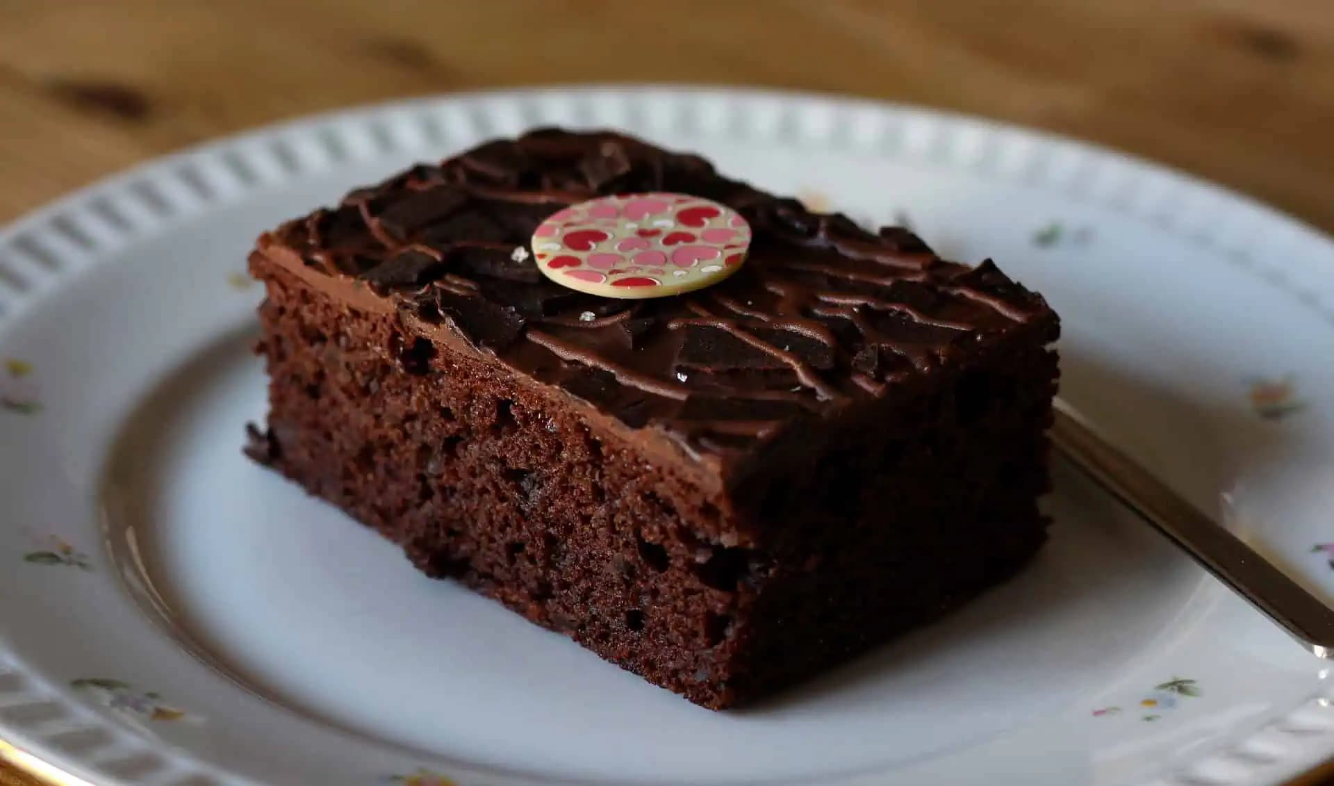 Z 2 vajec, 3 jabĺk a pudingu som upiekla ten najchutnejší koláč pod slnkom: Tu je recept!
