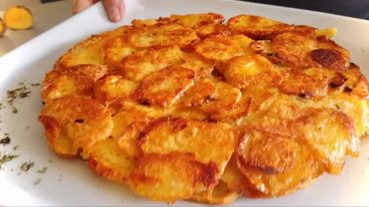 Chrumkavé talianske zemiaky z panvice: Odkedy poznám tento recept, robím ich aspoň 2-krát týždenne!