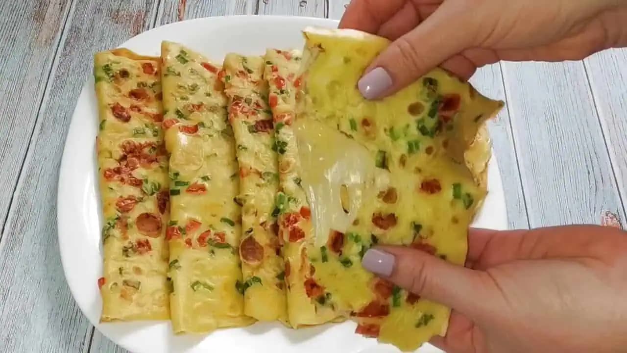 Fantastická vylepšená omeleta hotová za pár minút: Dodá vám hneď zrána energiu, zasýti a ešte si aj pochutíte!