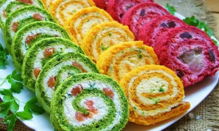 Originálne farebné rolády na slano: Špenát, mrkva a cvikla vám ich krásne vyfarbia a plnky im dodajú vynikajúcu chuť!
