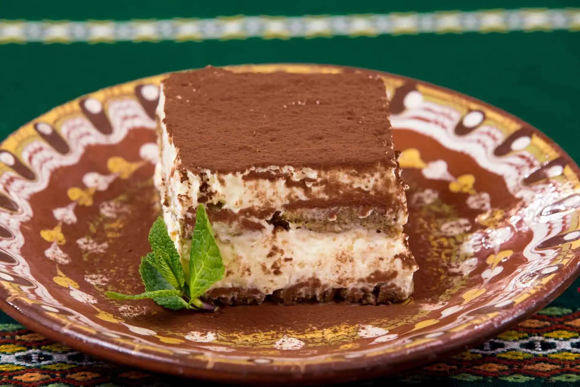 Recept, ktorý si plne zaslúži svoje meno: Nevarený KOLÁČ SNOV –  hotový za pár minút, chutí božsky!