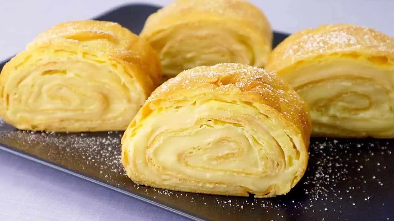 VETERNÍK ako roláda – najlepšia na svete: Nepotrebujete ani cukrárske vrecko a lepší dezert nemajú ako v cukrárni!